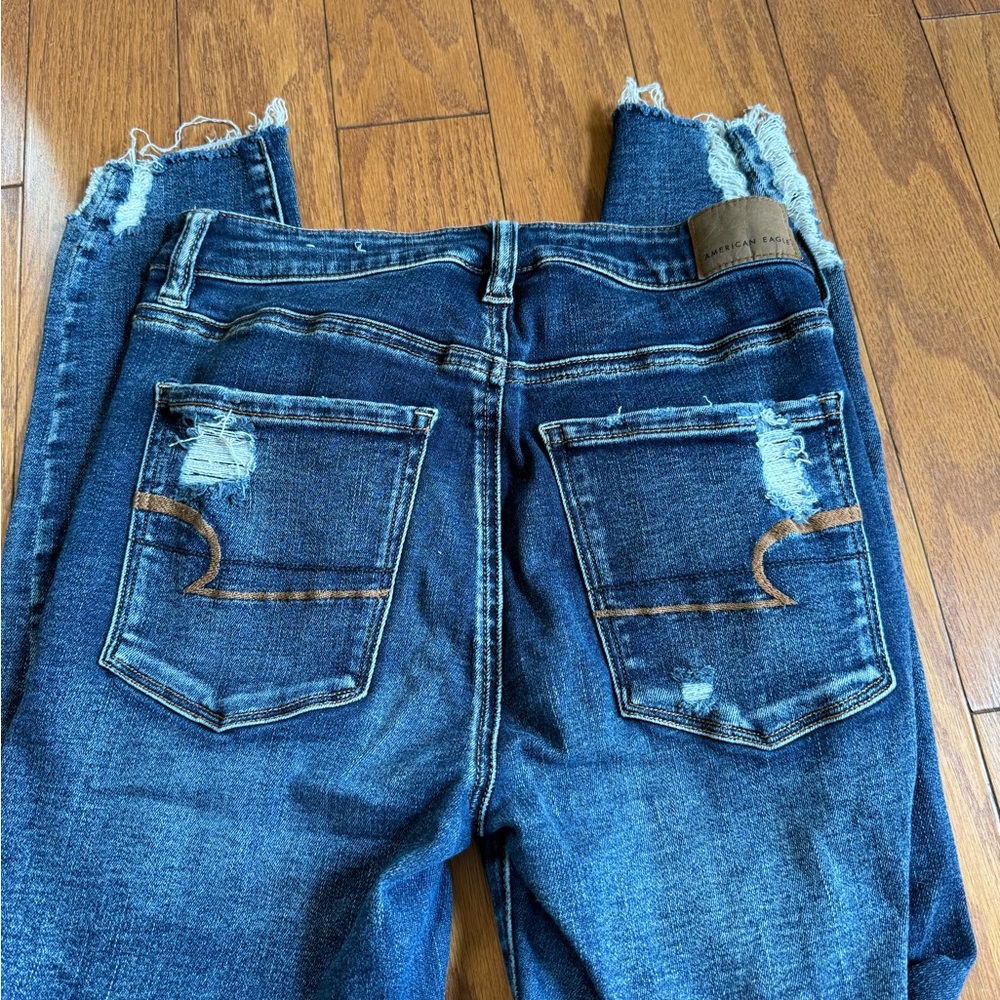 American Eagle Ripped jeans - Picture 3 of 3